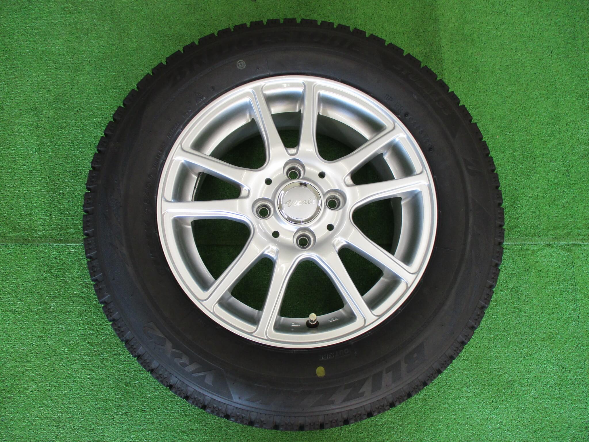 ボルボ V40 ホイール付スタッドレスタイヤ 205/60/R16 【公式通販】