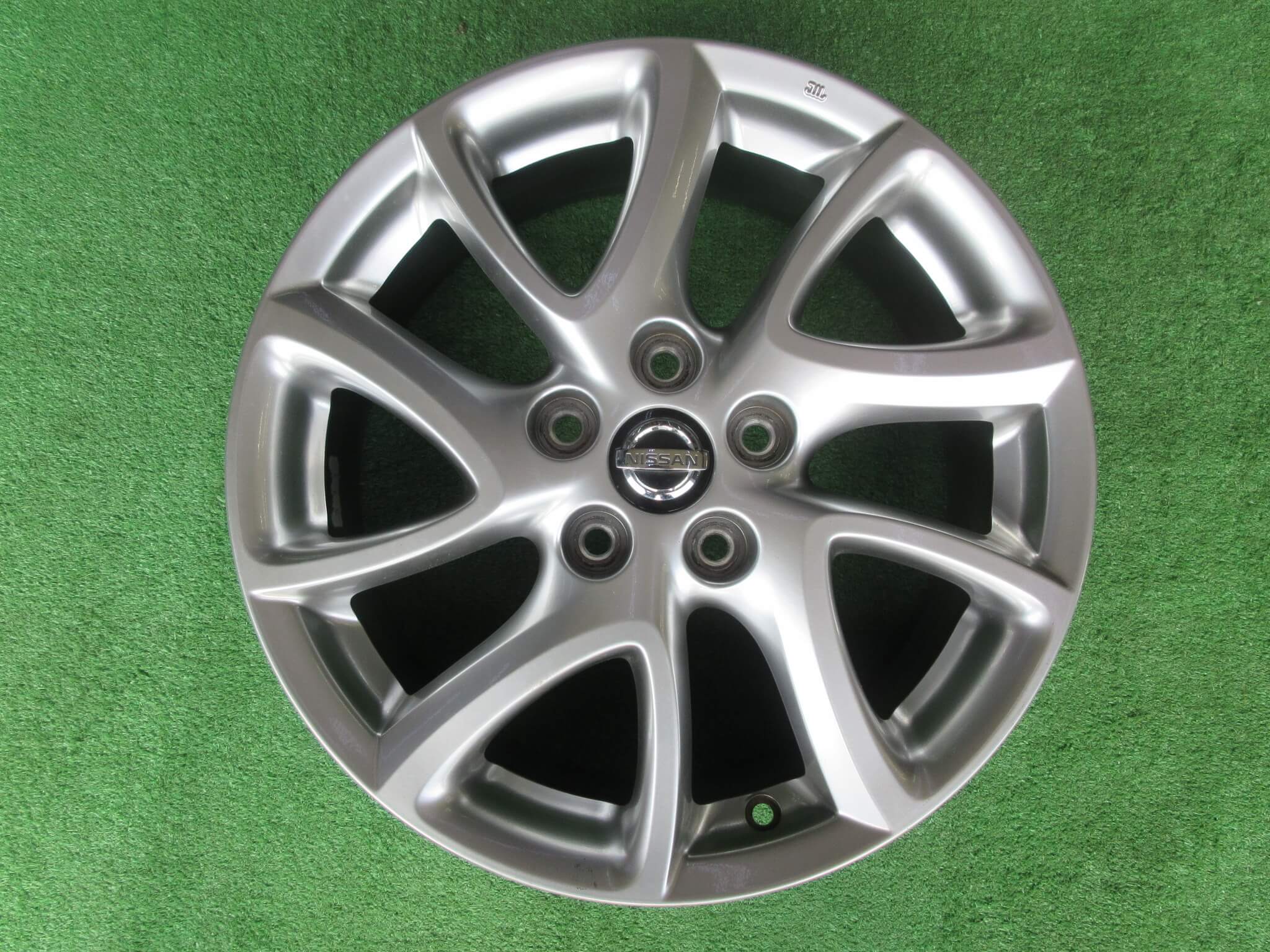 ベンツ AMG 純正 ホイール 1本 タイヤ付き 18 インチ 5穴 225