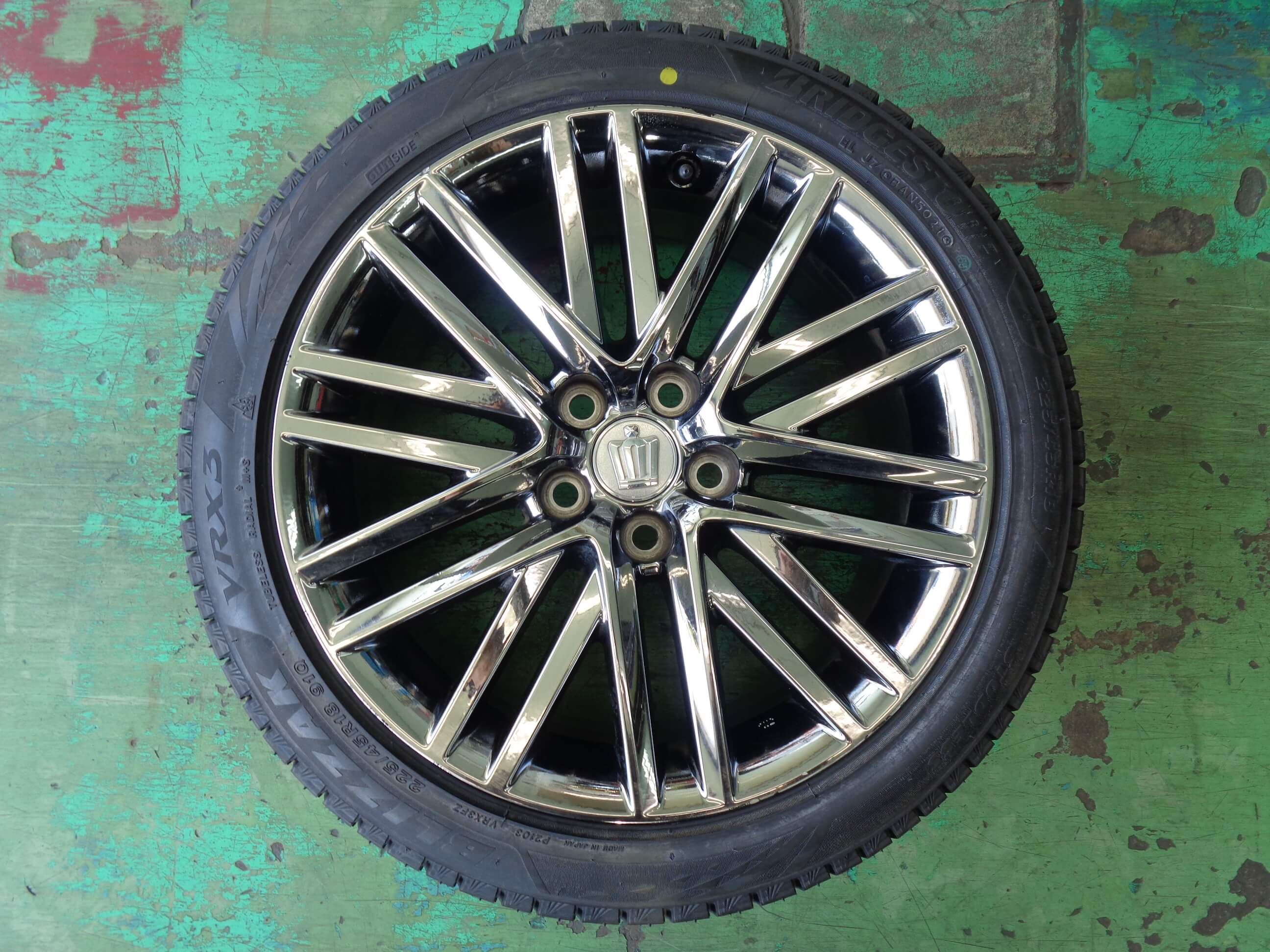 40 アルファード 純正　スタッドレスセット　225/60R18 アルミホイール 40 アルファード 純正 スタッドレスセット 225/60R18 アルミ