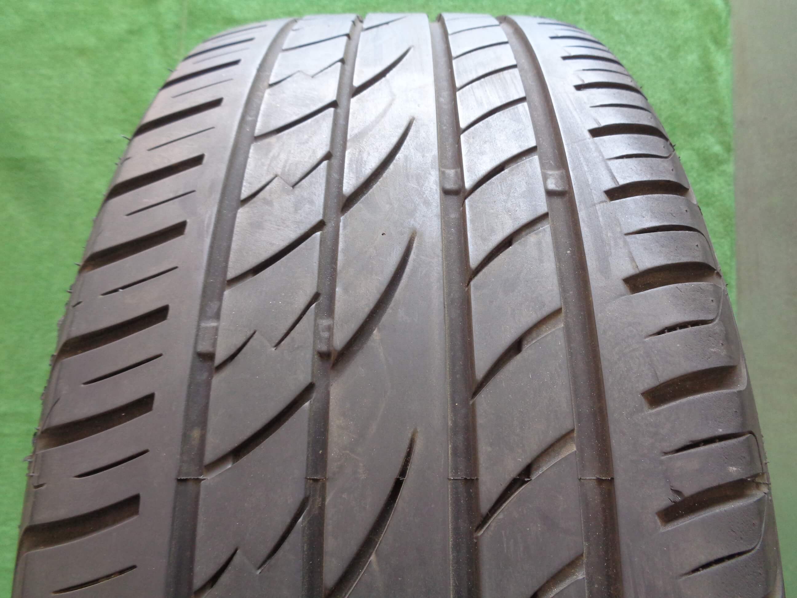 マックストレックT5 / レーダーR8+