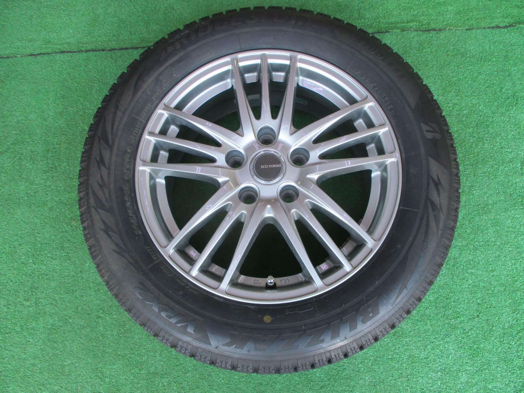 ①☆新品未使用スタッドレスタイヤ16インチホイールセット☆リーフノア等☆ Amazon | 【適合車種:スズキ ジムニー(JB64W)2018-】 ダンロップ