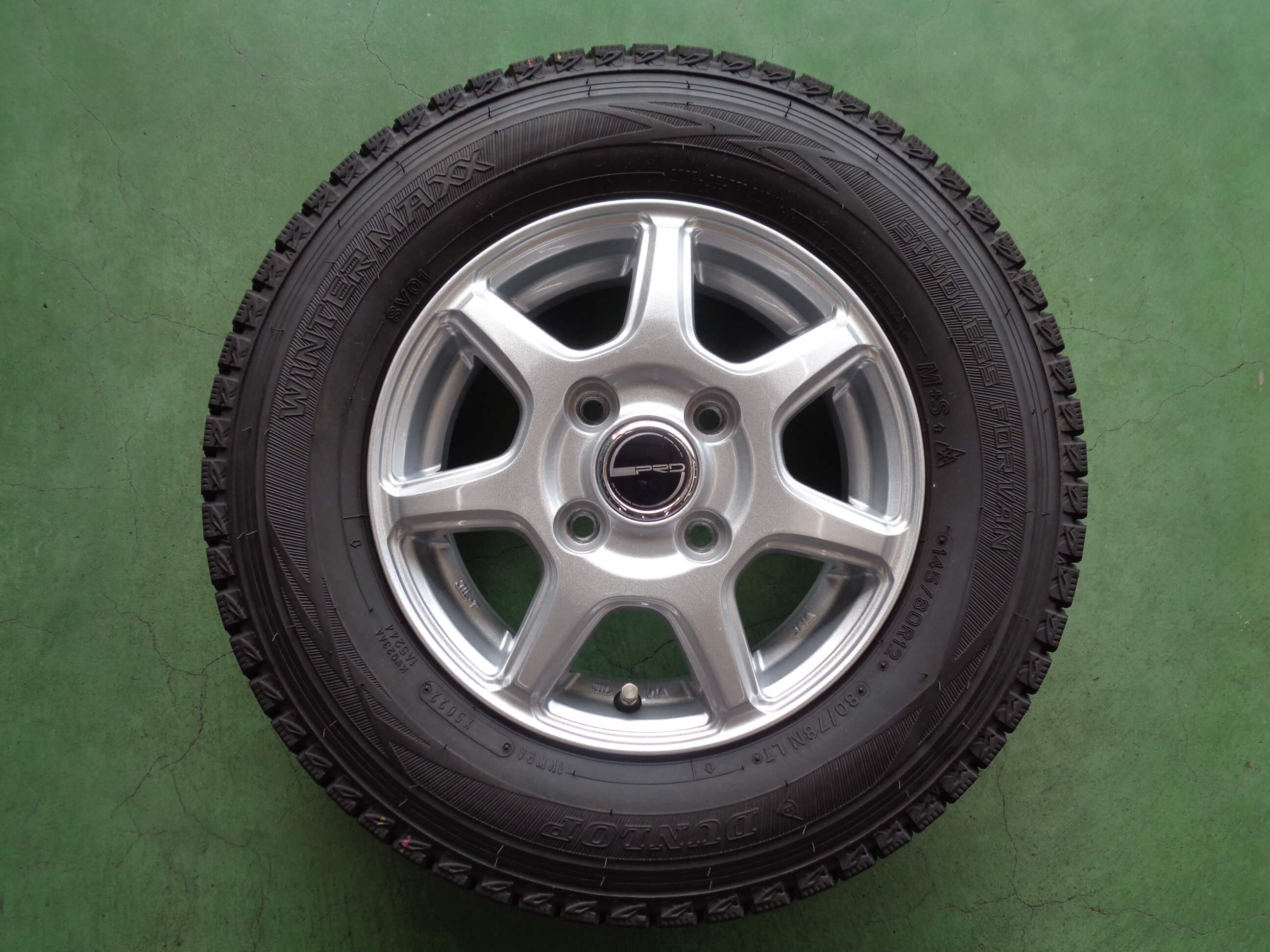 最終値下げ❗中古スタッドレスタイヤ・ホイール4本セット 激安❗ 楽天市場】中古スタッドレスタイヤ ホイールセットの通販