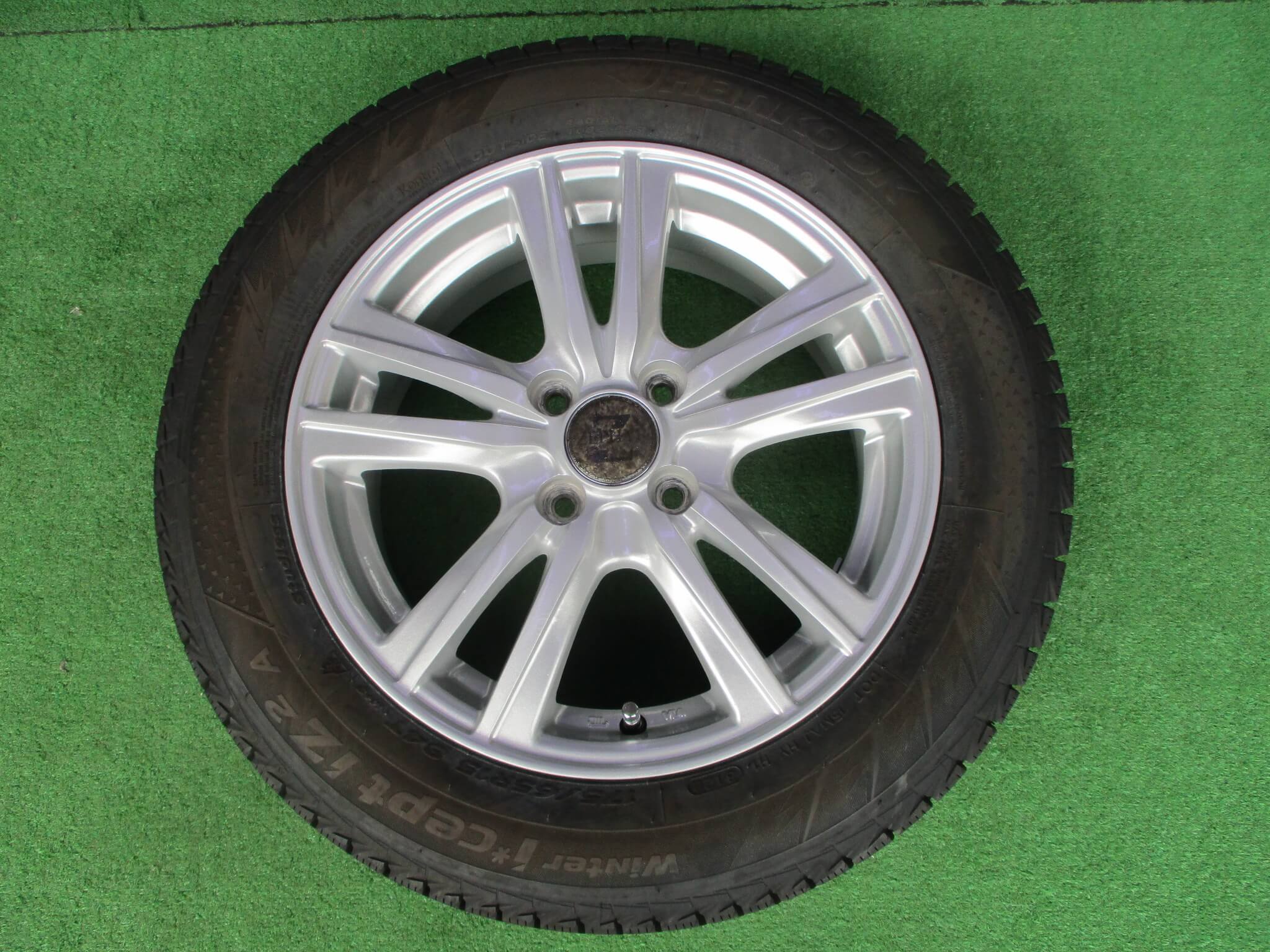 ハンコック　ウィンターアイセプトIZ2A