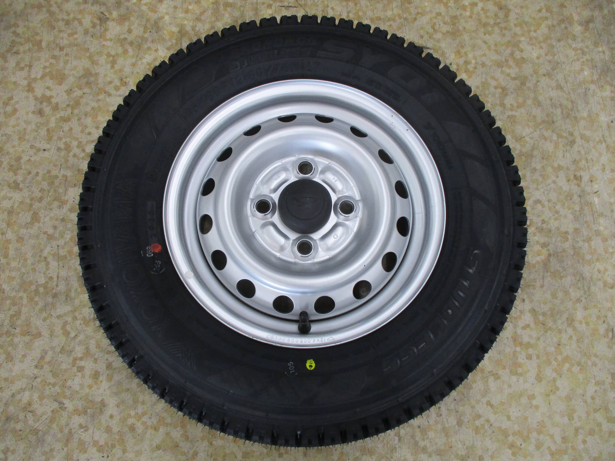 ヨコハマ　SY01V