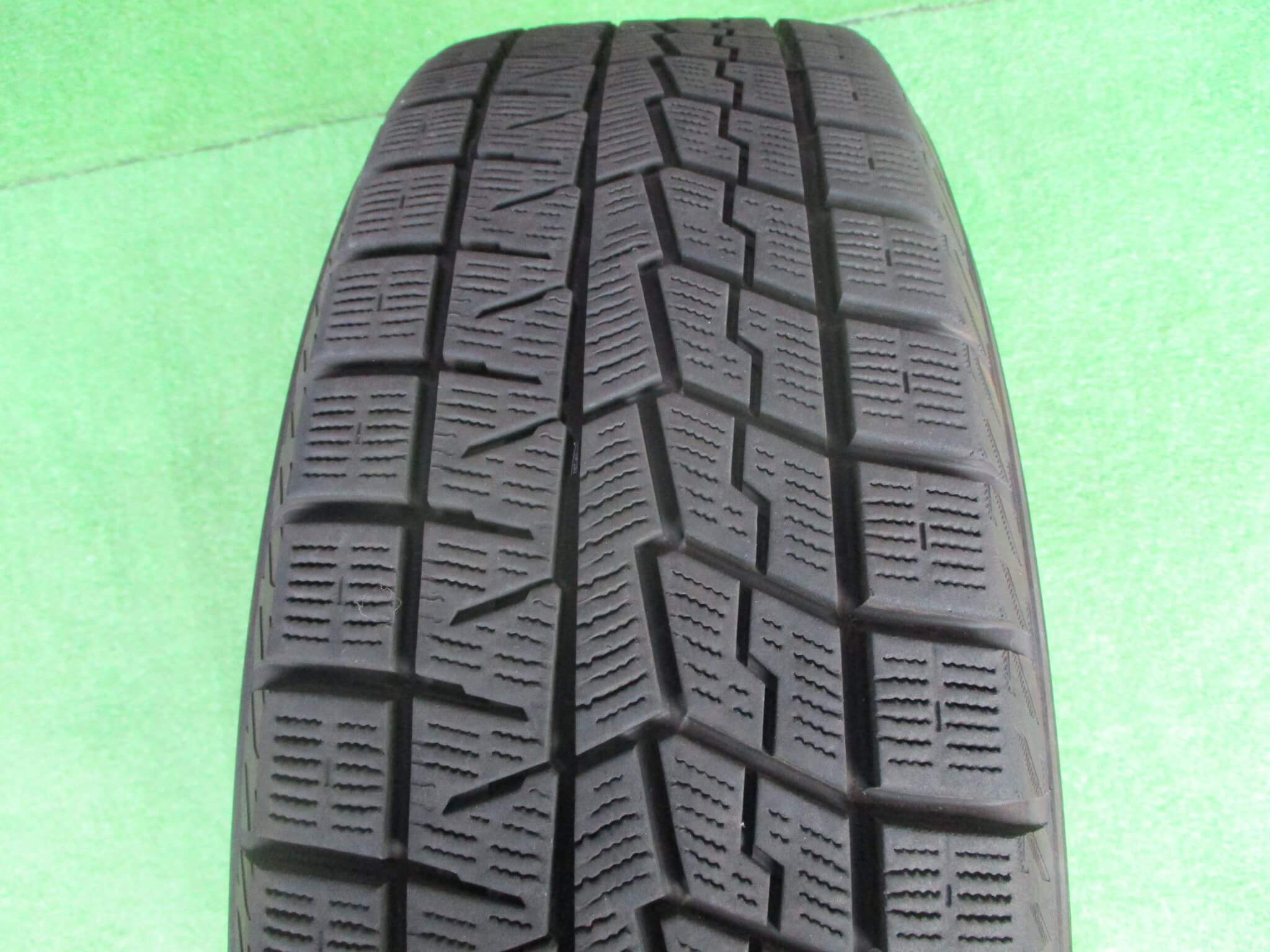 中古スタッドレスタイヤ・商品一覧 小杉タイヤ