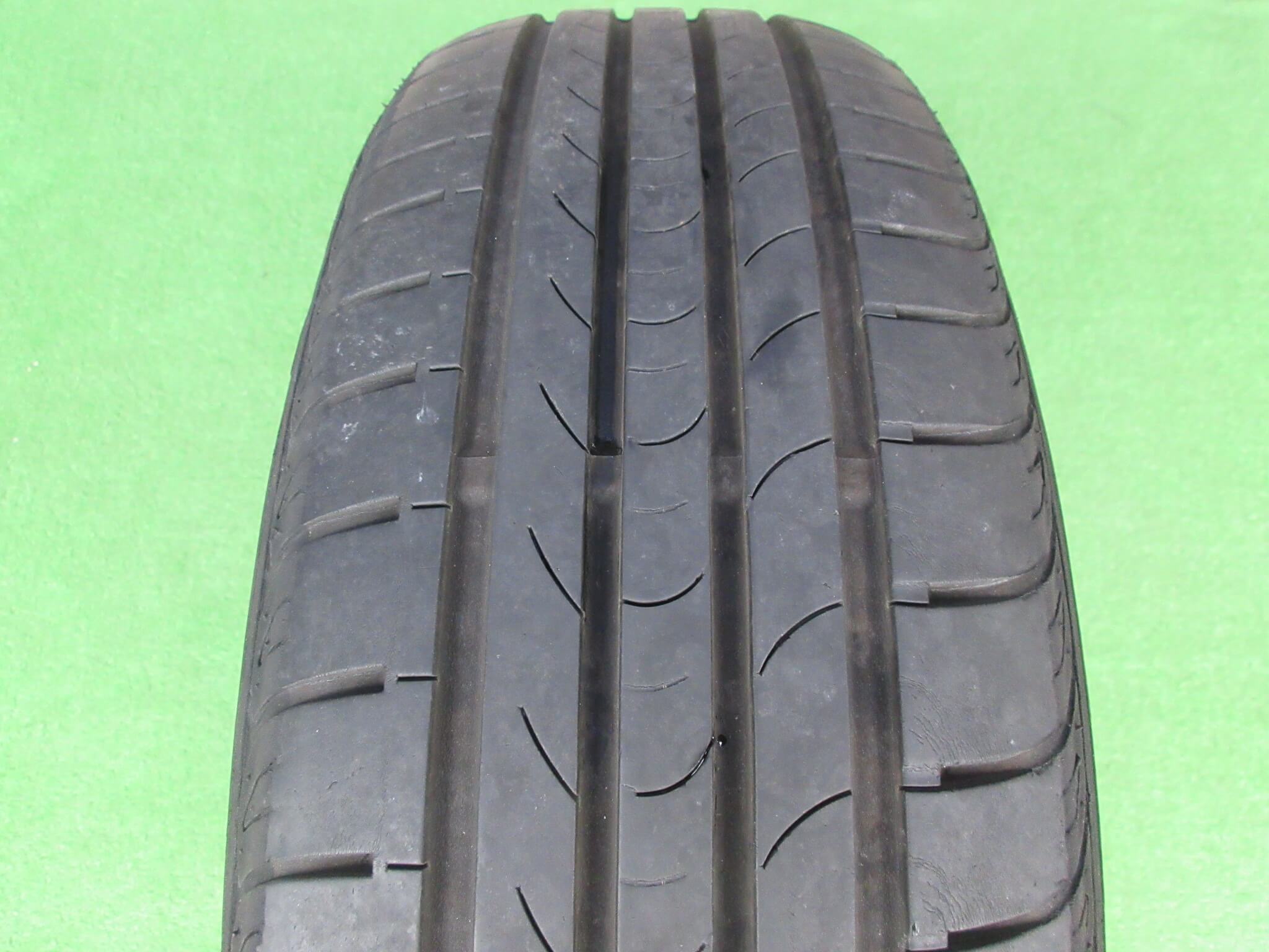 新品タイヤ 中古タイヤ » 15インチ » 商品一覧