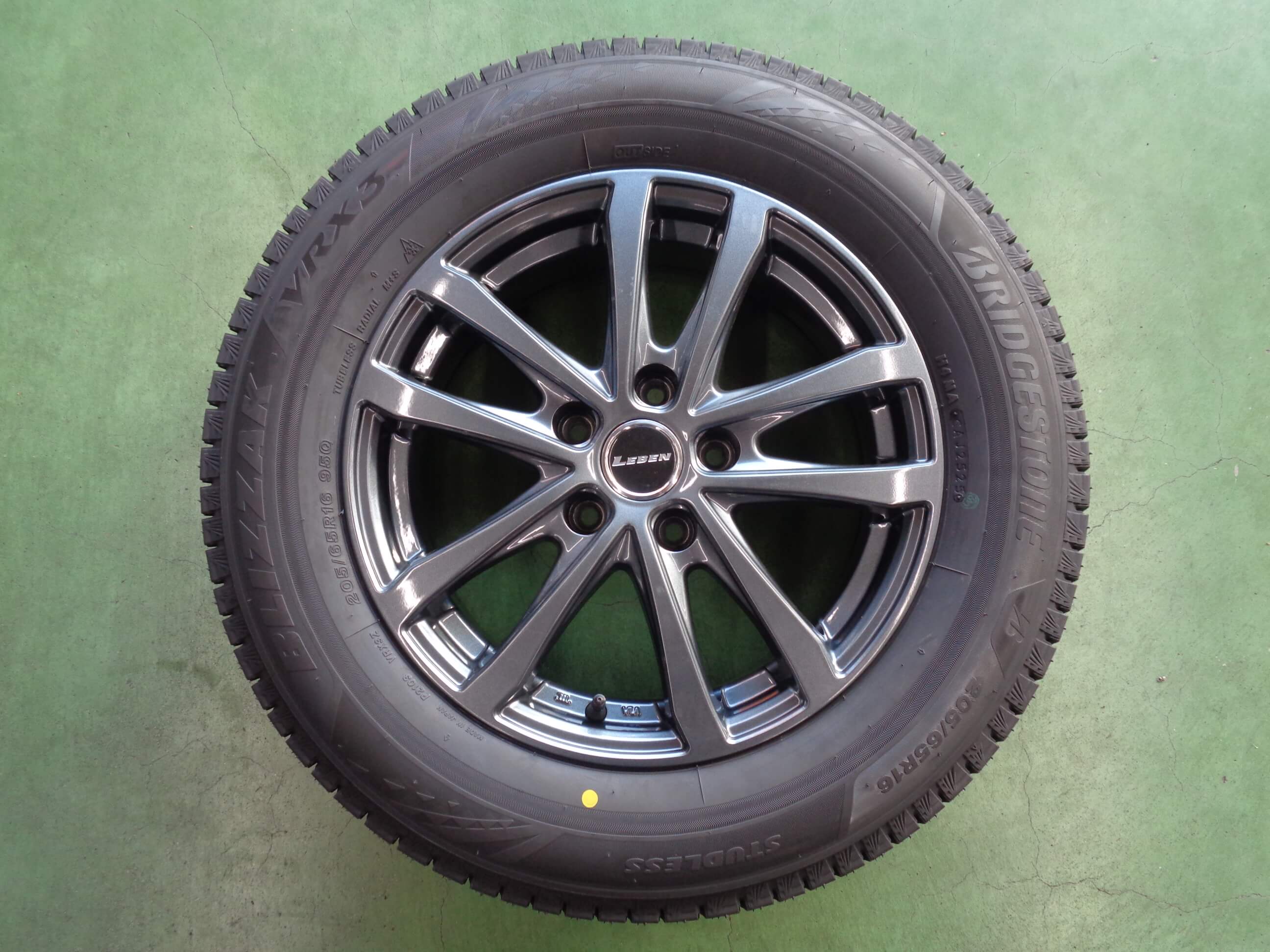 中古スタッドレスセット » 16インチ » 商品一覧