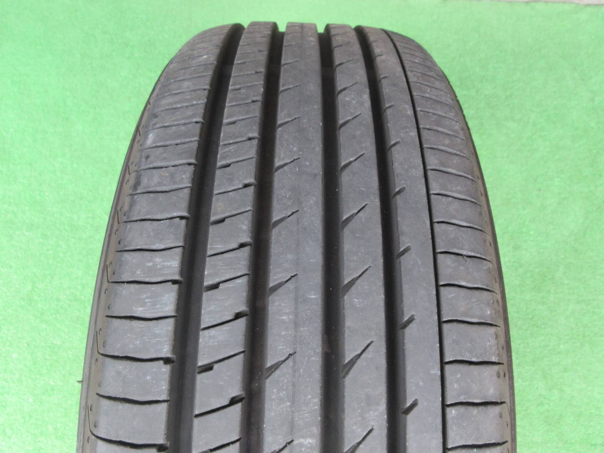 ヨコハマ　アドバンｄＢ Ｖ５５３