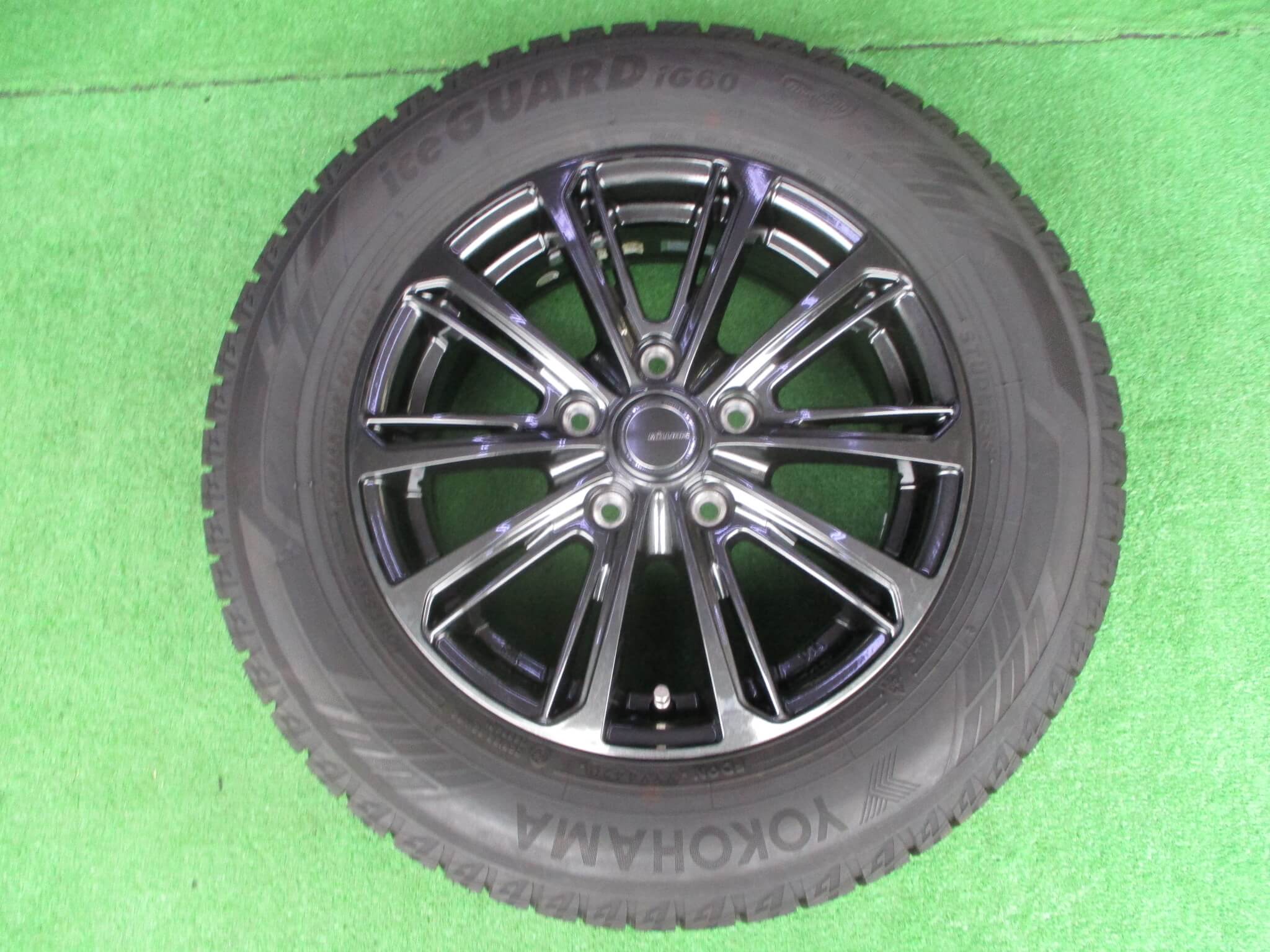 ④2022年製195/65R15バリ山！中古スタッドレスタイヤ2本セット BRIDGESTONE 中古タイヤ スタッドレスタイヤ ホイールセット 4本