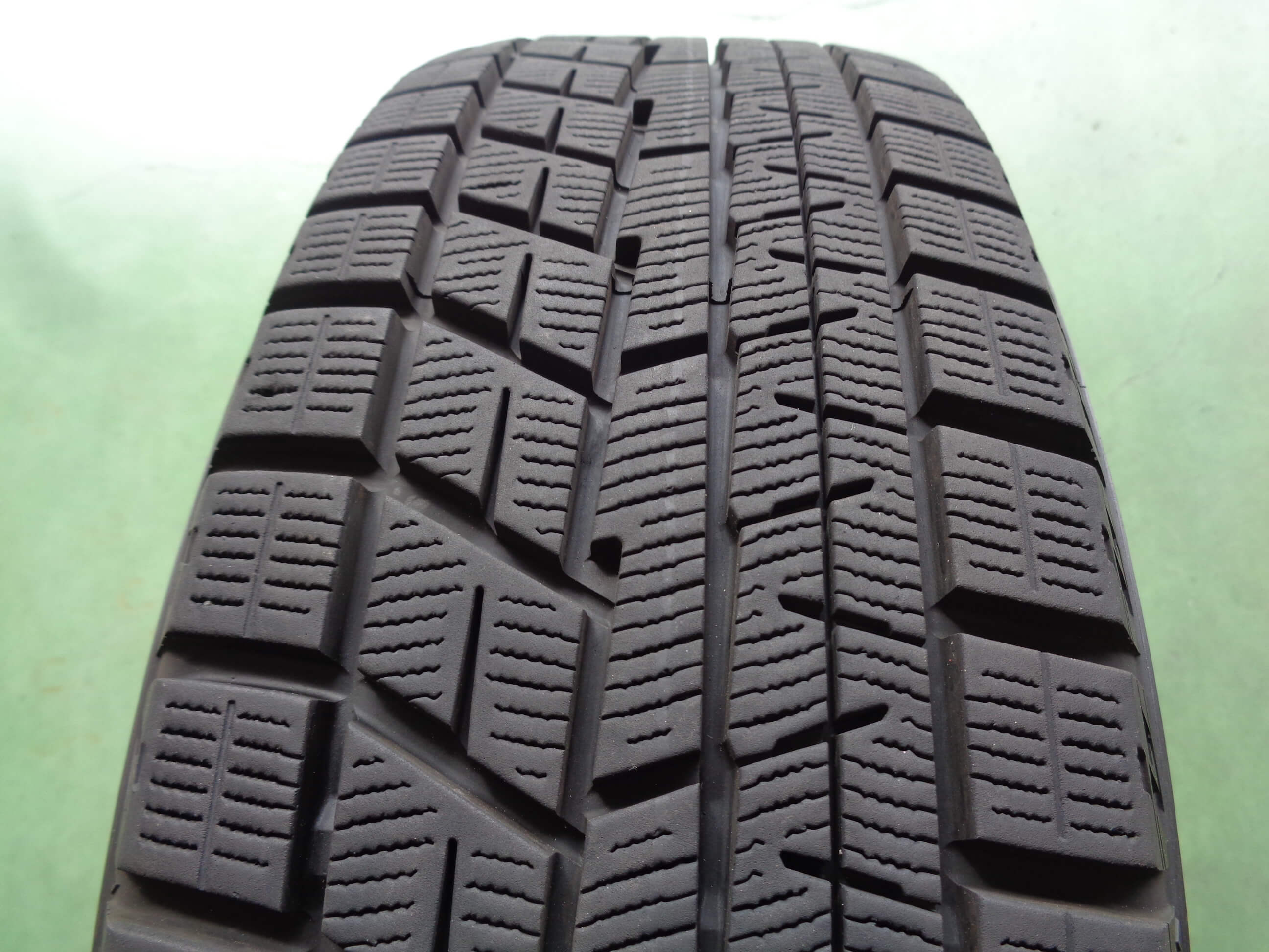 ヨコハマ　アイスガードIG60