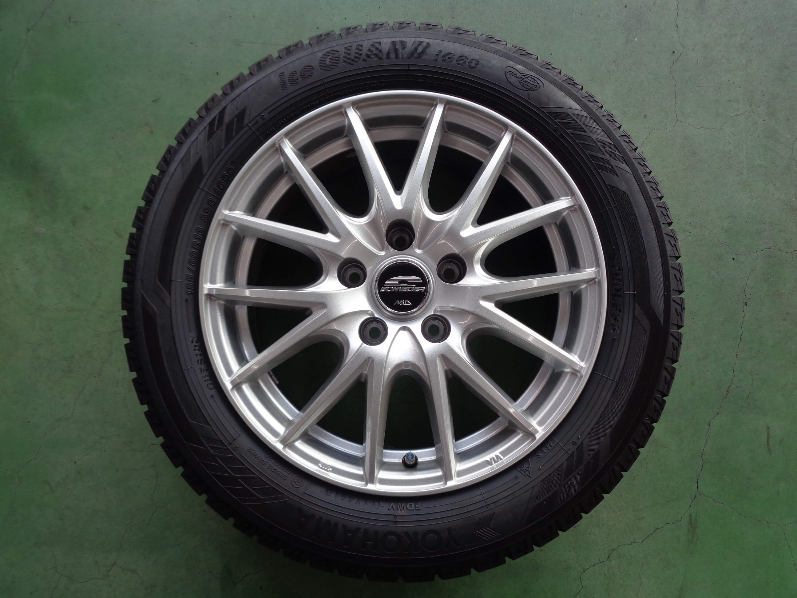 【中古美品】スタッドレスタイヤ 16 タイヤホイールセット 楽天市場】中古 マナレイ スタッドレスタイヤホイールセット 4本セット