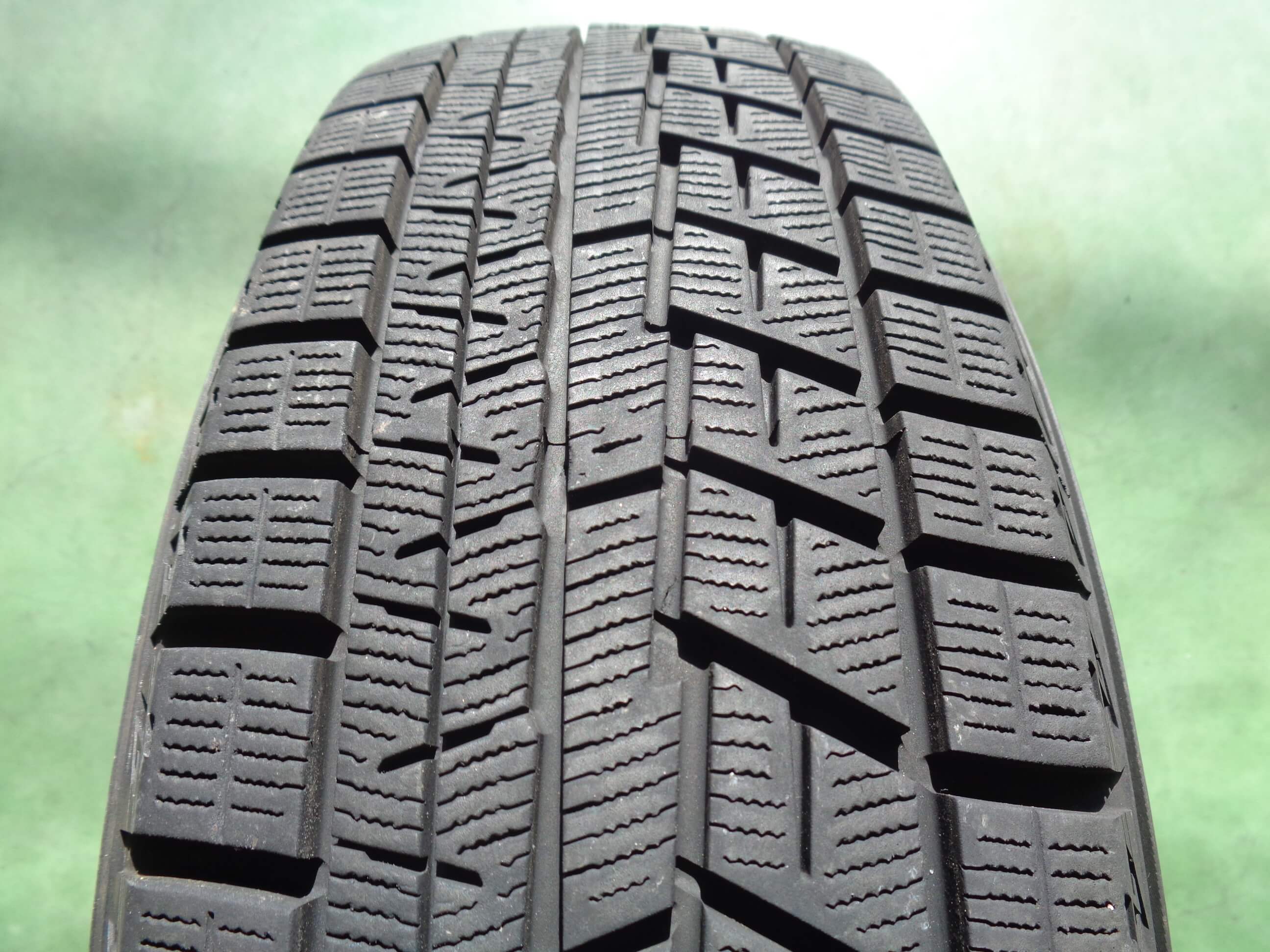 ヨコハマ　アイスガードIG60