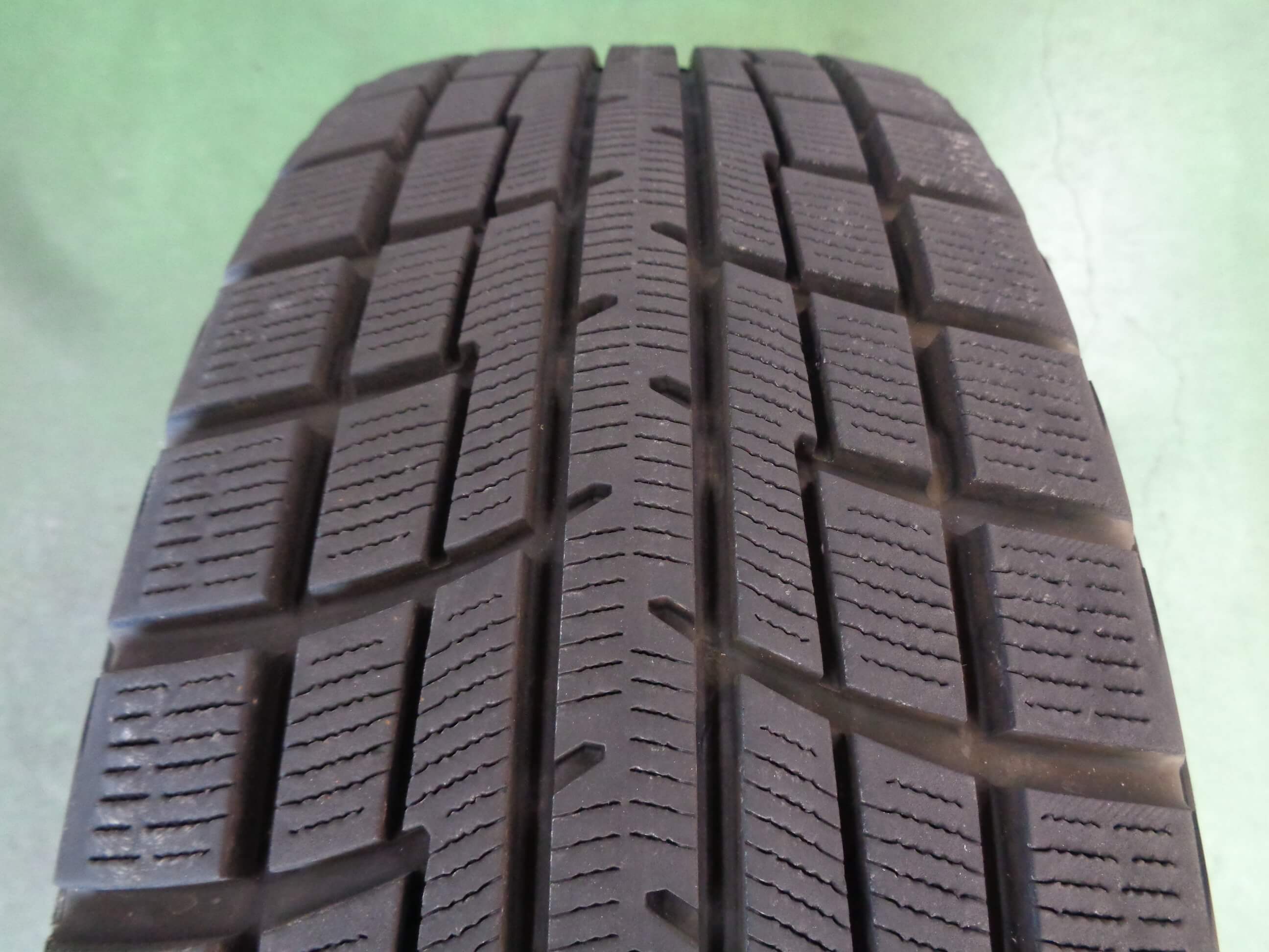 ヨコハマ　アイスガードIG52C