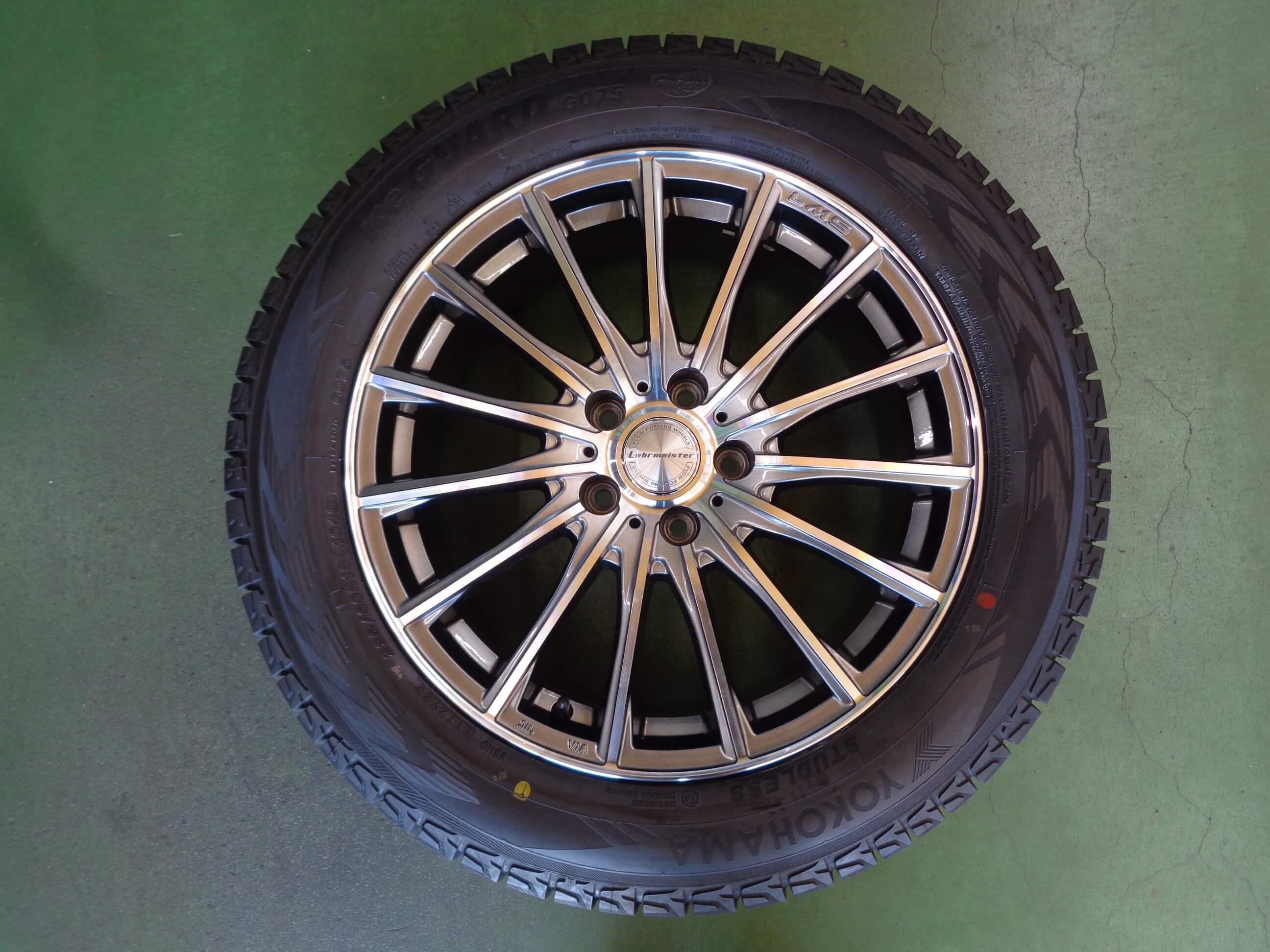 ヨコハマ　アイスガードG075