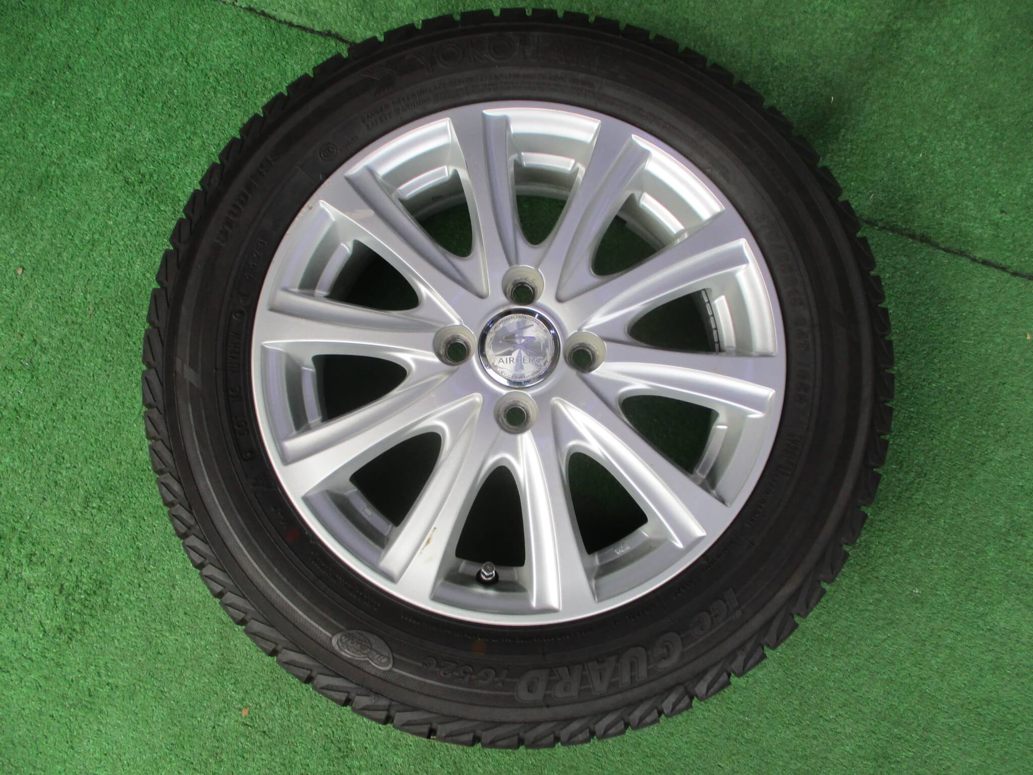 ヨコハマ　アイスガードIG52