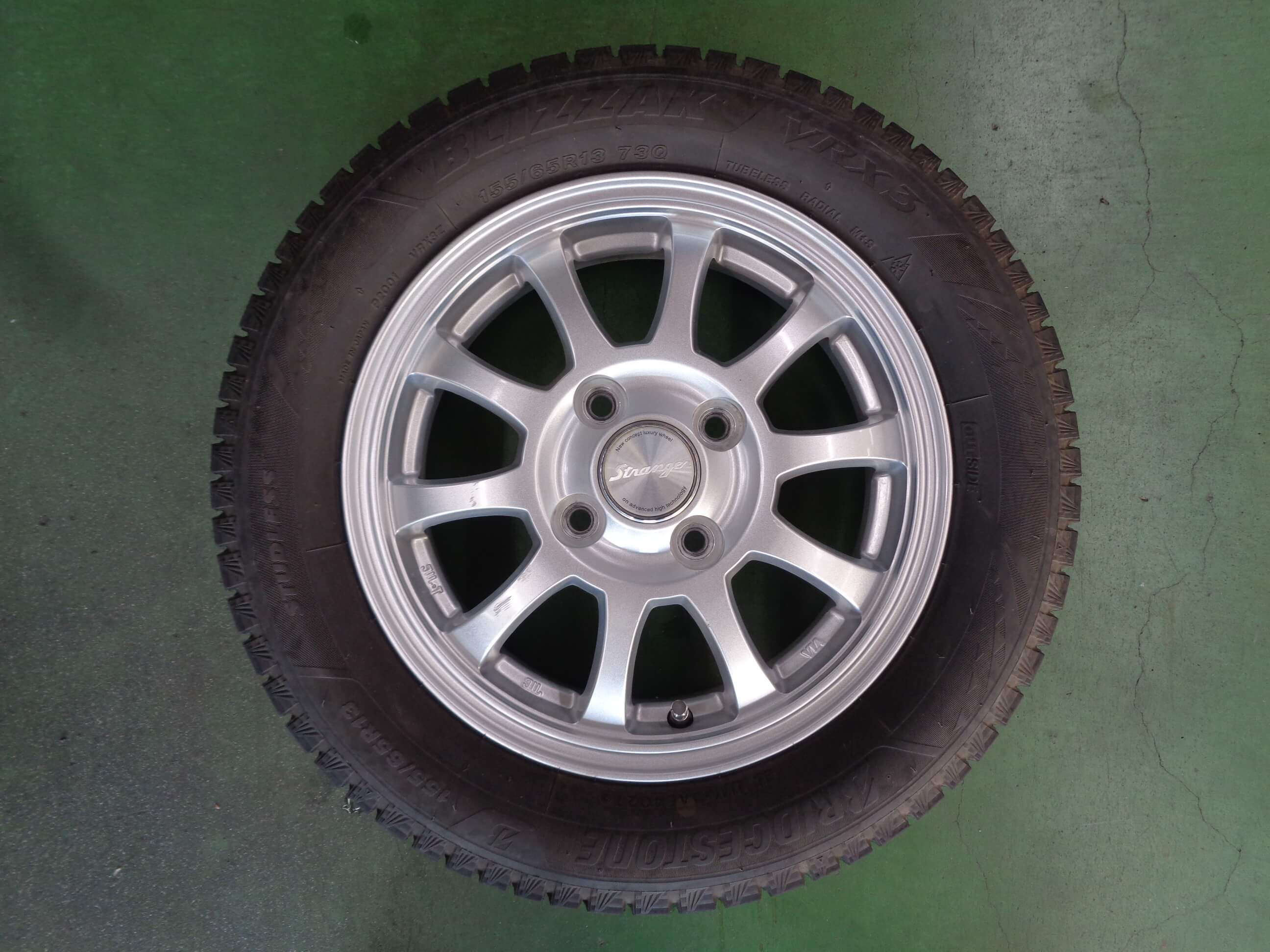 中古スタッドレスセット » 12～14インチ » 商品一覧