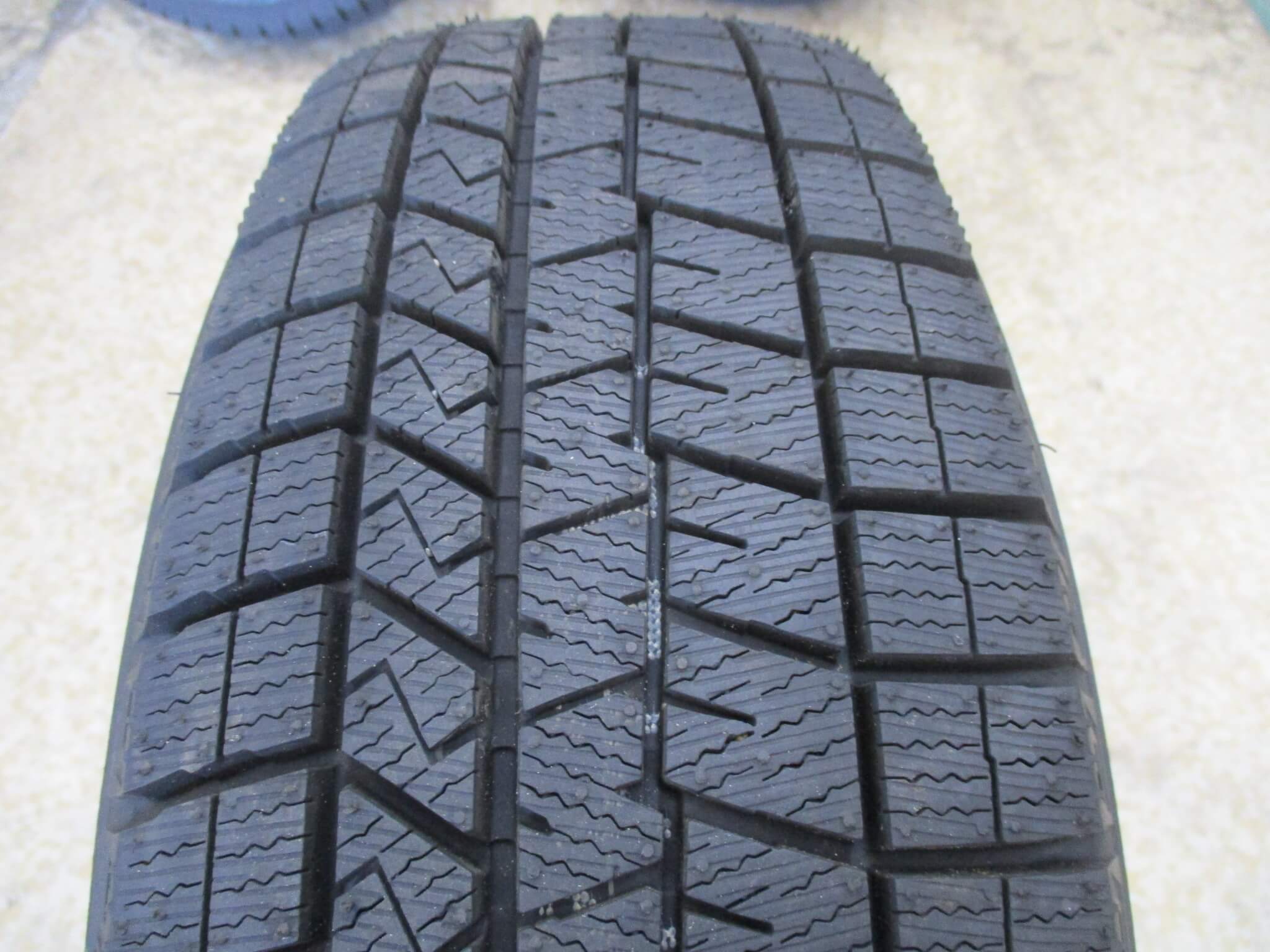 ダンロップ　ウィンターマックスWM03