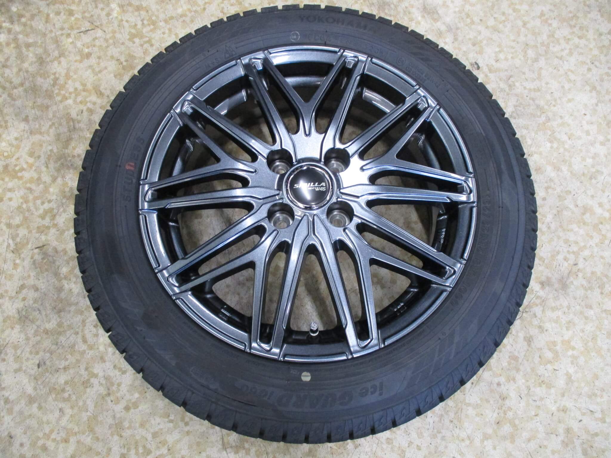 中古スタッドレスセット » 15インチ » 商品一覧