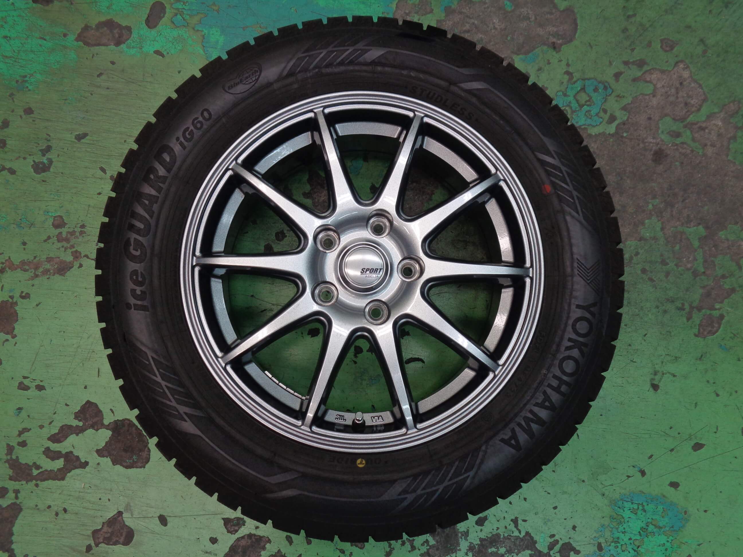 ヨコハマ アイスガードiG60