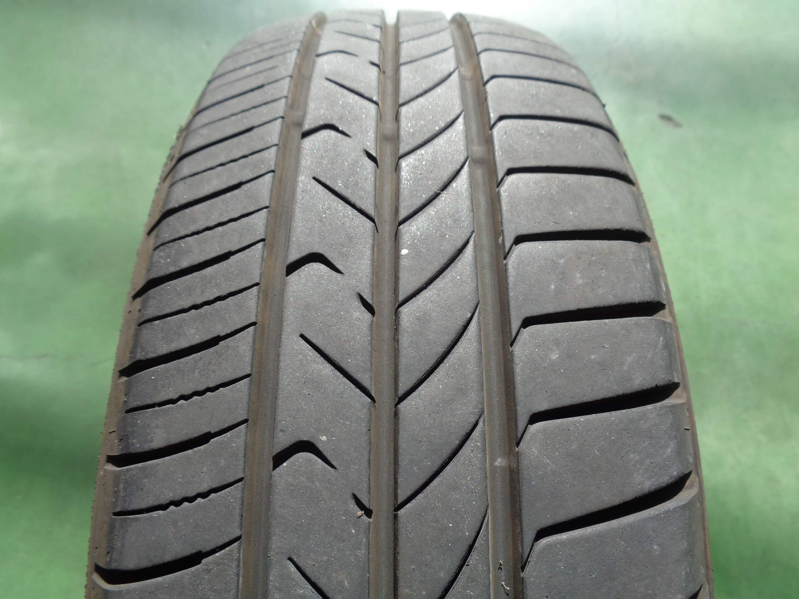 トーヨータイヤ　トランパスMP7