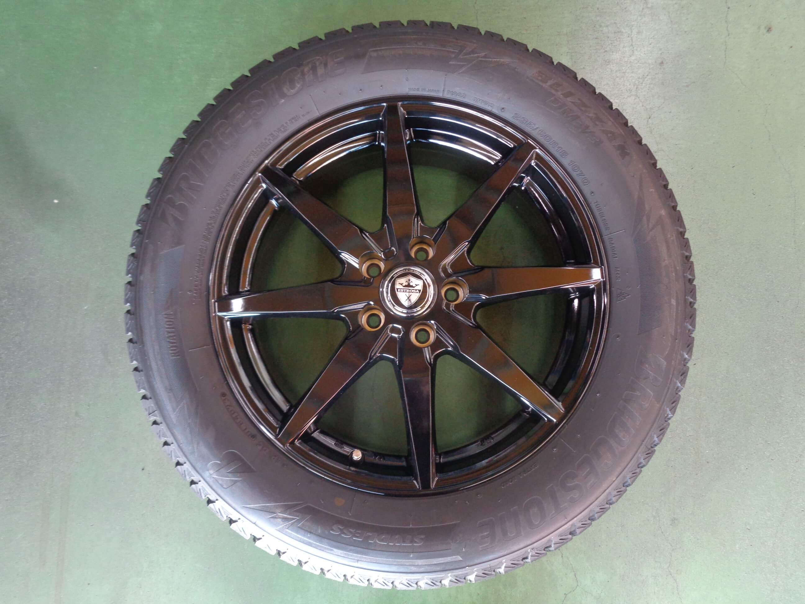 ブリヂストン　ブリザックDM-V3