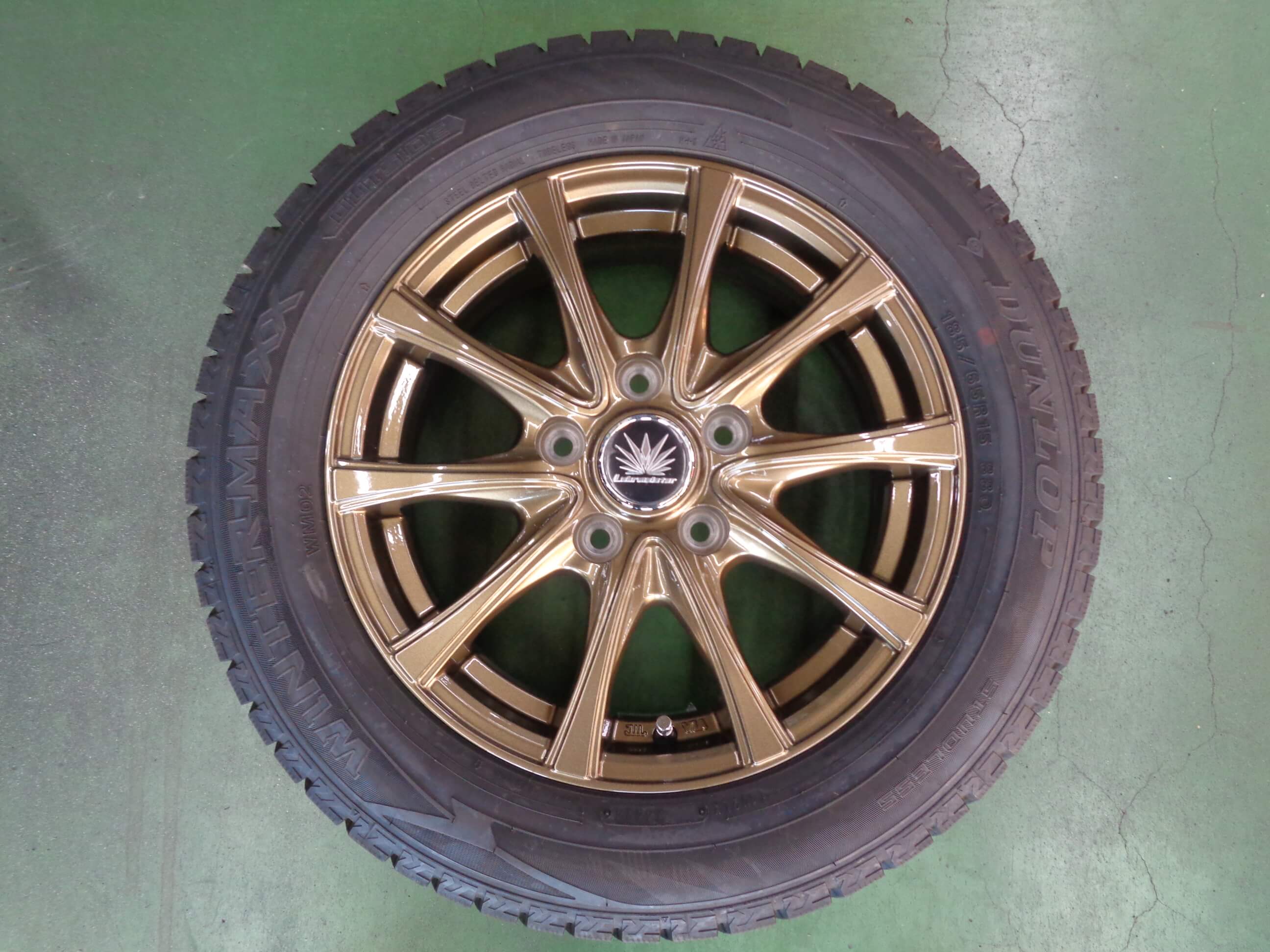 ダンロップ　ウィンターマックスWM02