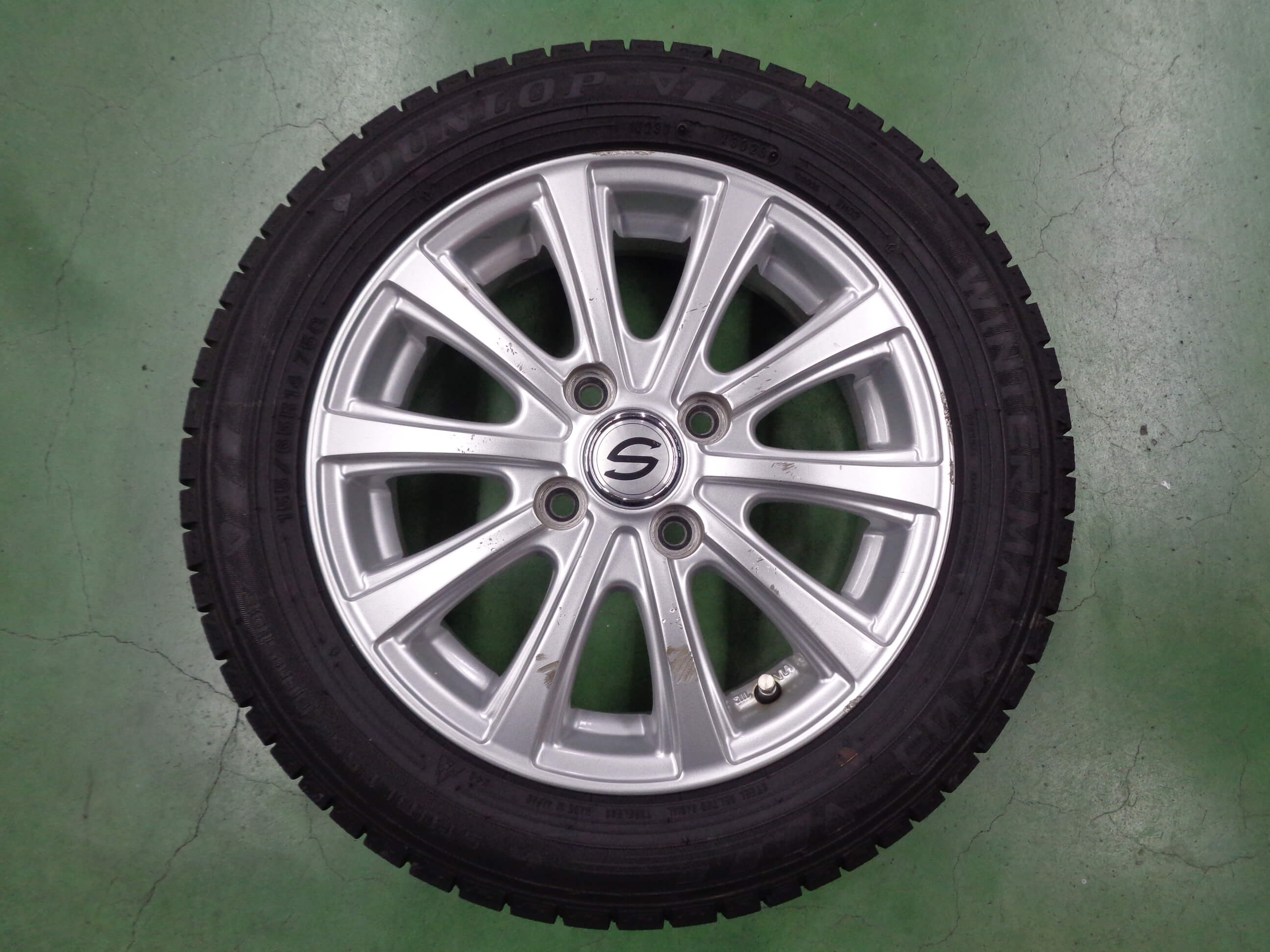 ダンロップ　ウィンターマックスWM03