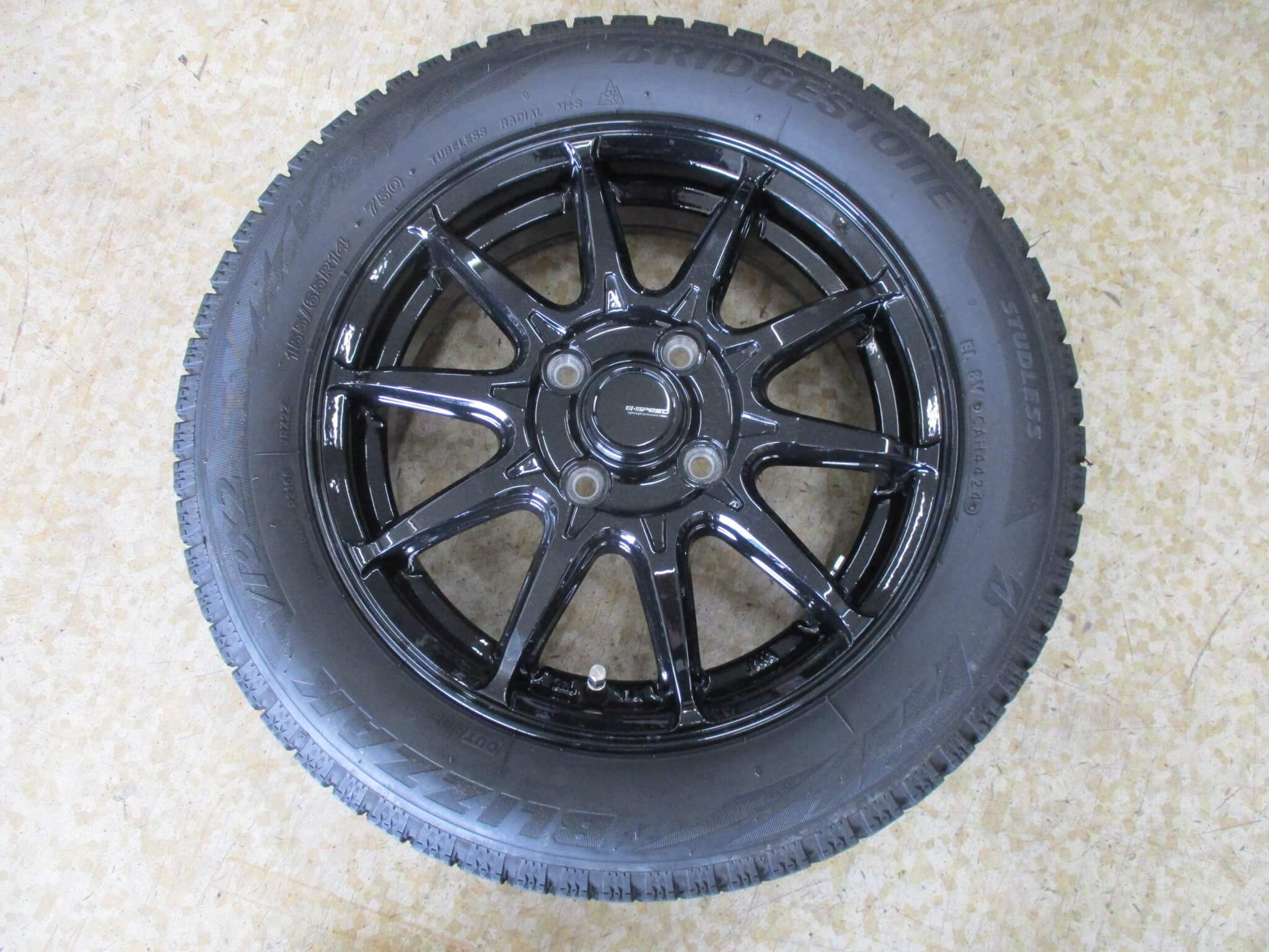 ブリヂストン　ブリザック　VRX2