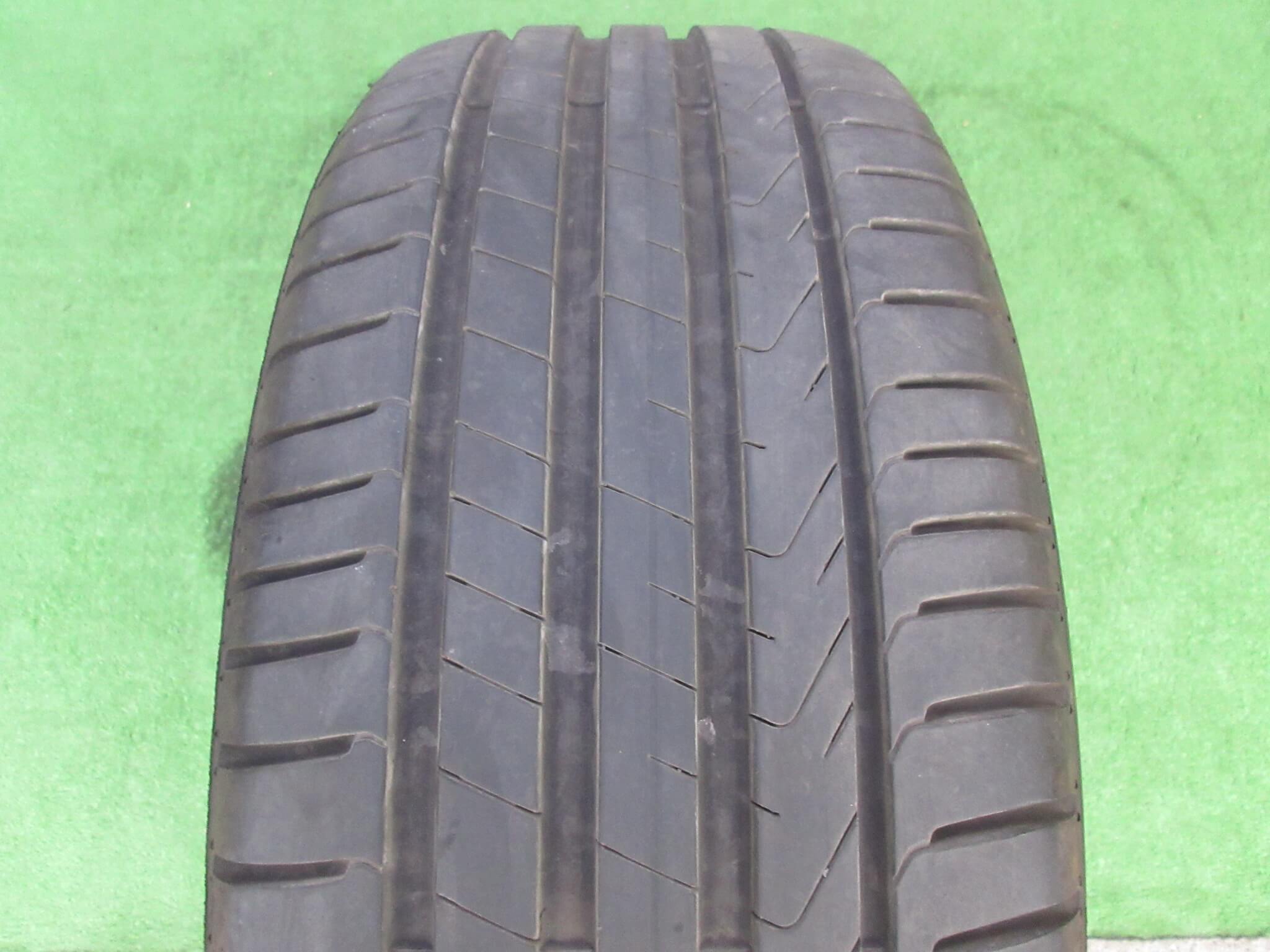 ピレリ　チンチュラートＰ7