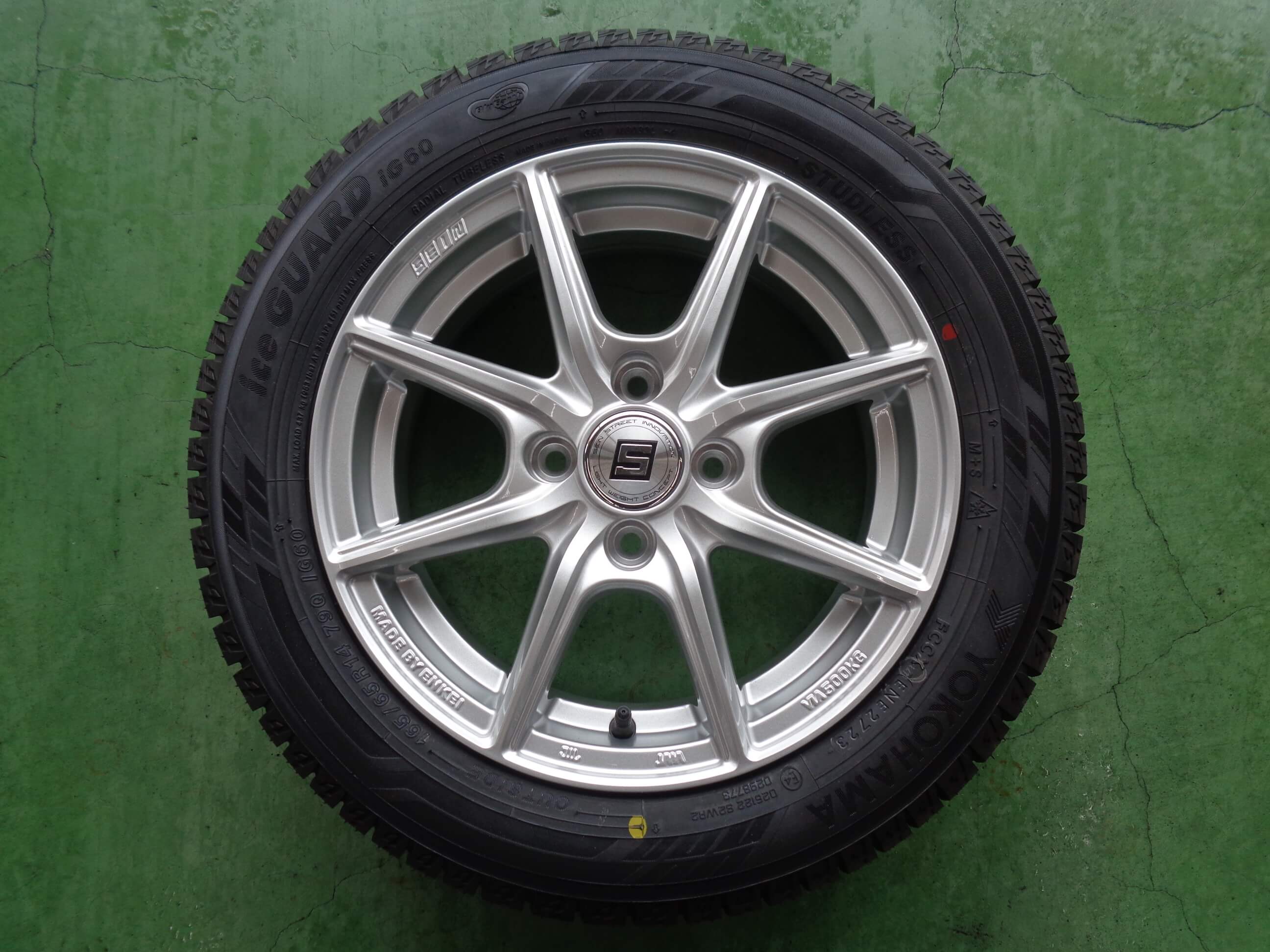 ヨコハマ　アイスガードIG60