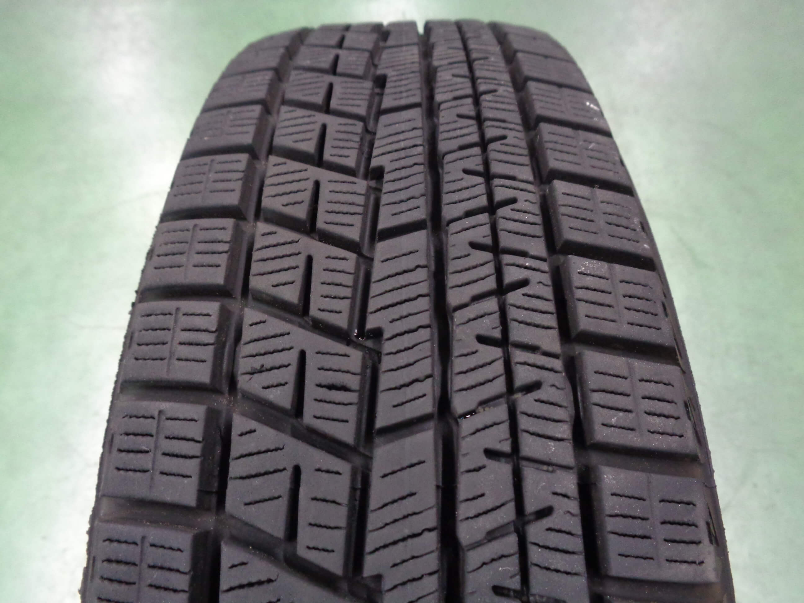 ヨコハマ　アイスガードIG60