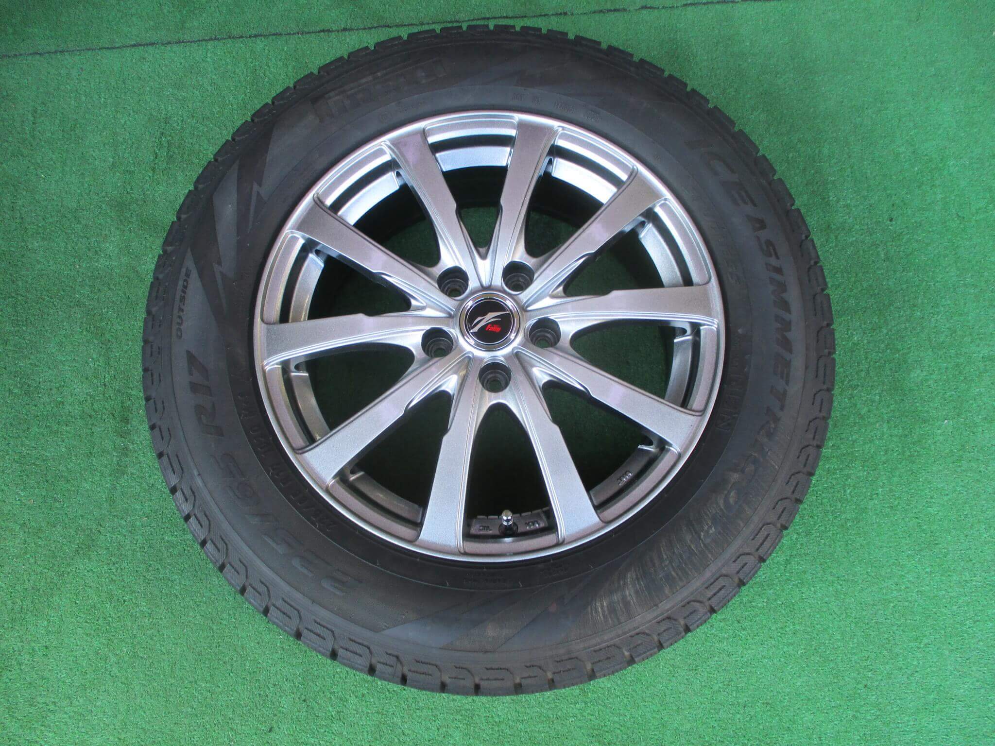 中古スタッドレスセット » 17インチ » 商品一覧