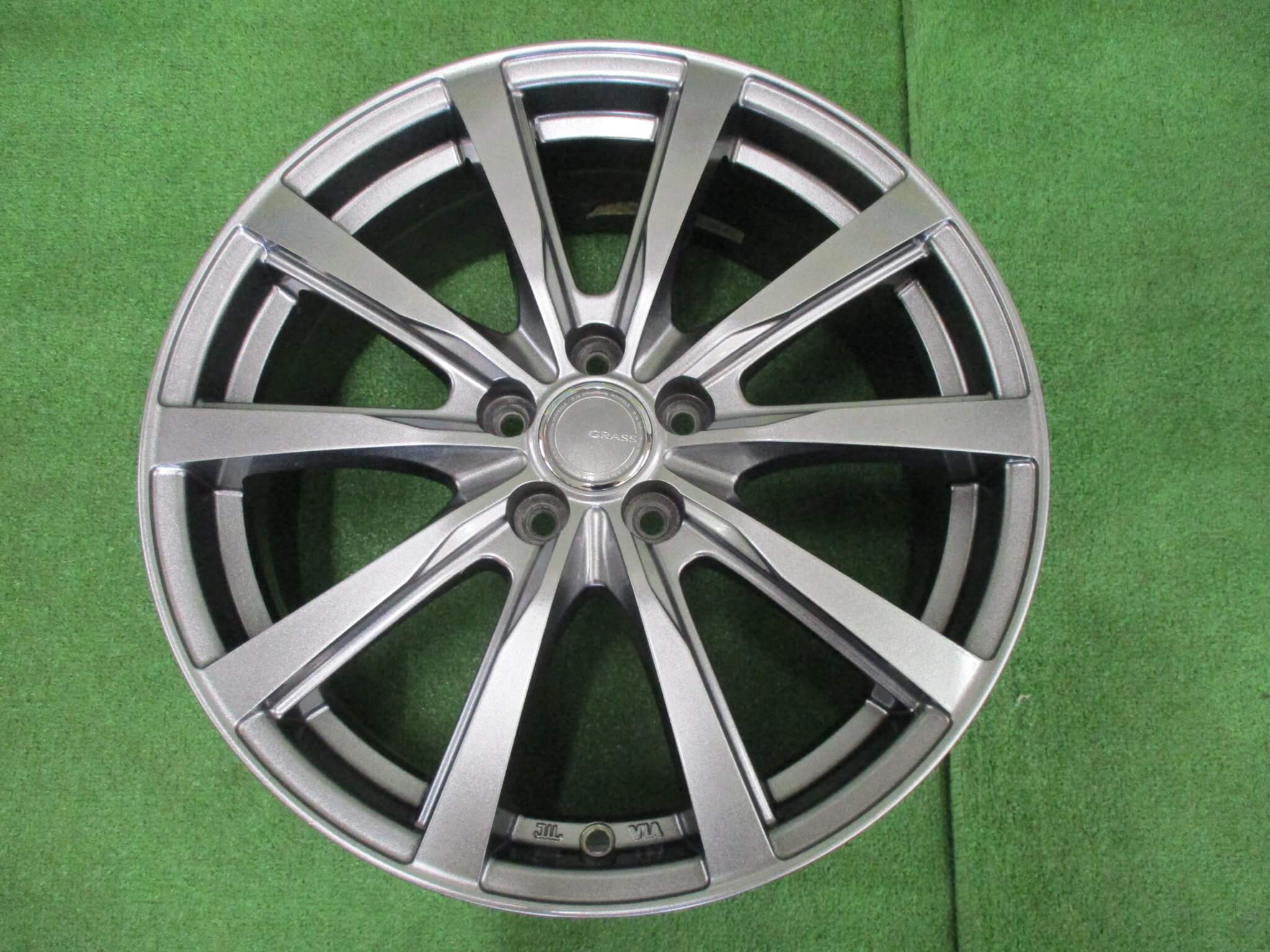 中古ホイール » 17インチ » 商品一覧