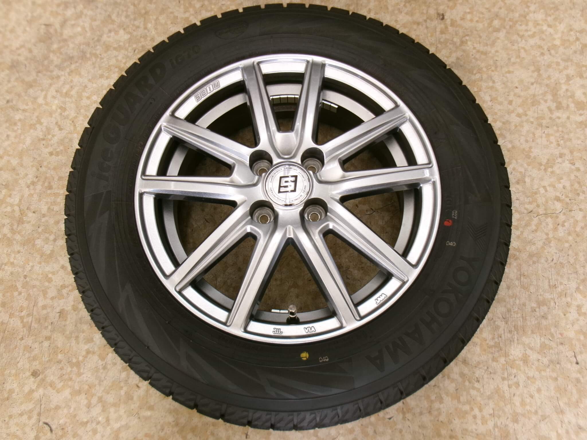 ヨコハマ　アイスガードIG70　