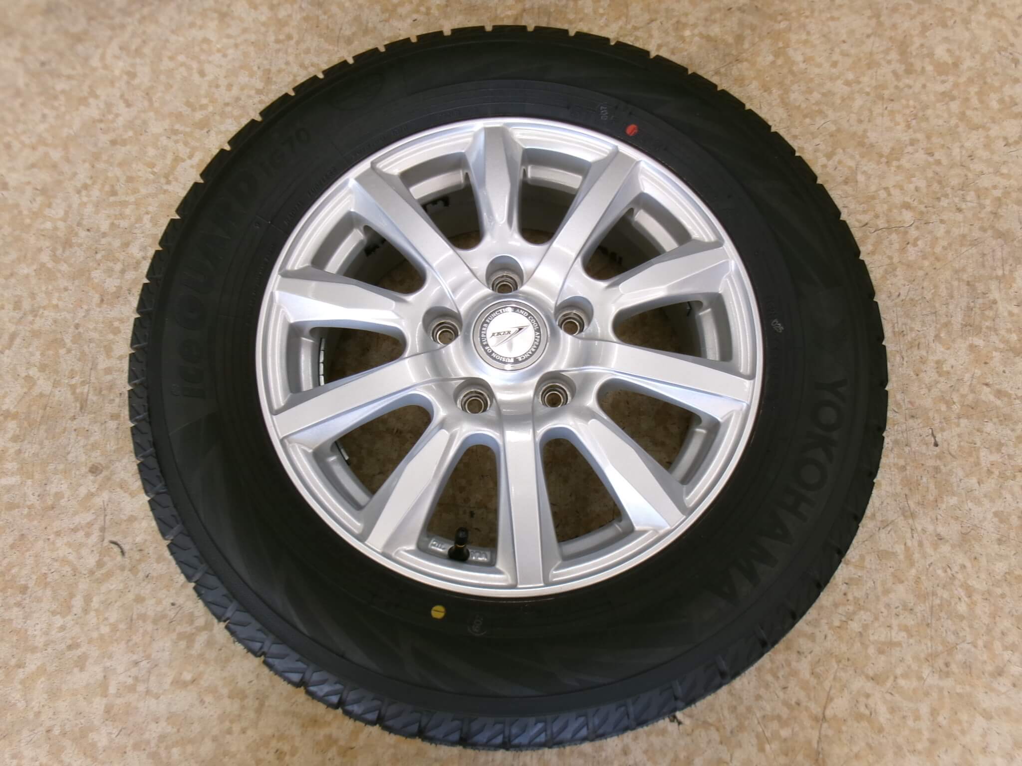 ヨコハマ　アイスガードIG70　