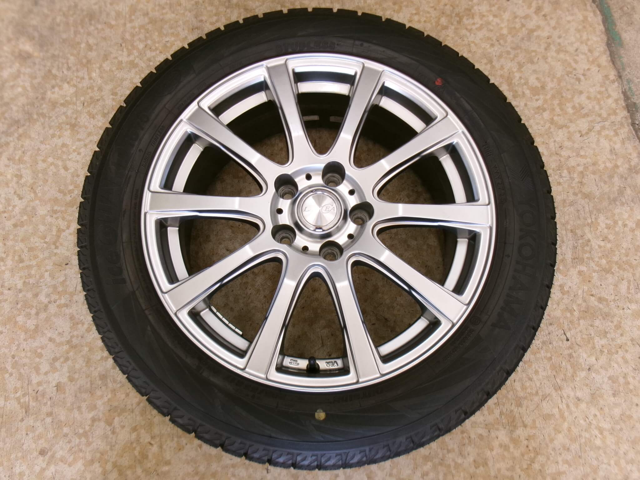 ヨコハマ　アイスガードIG70　