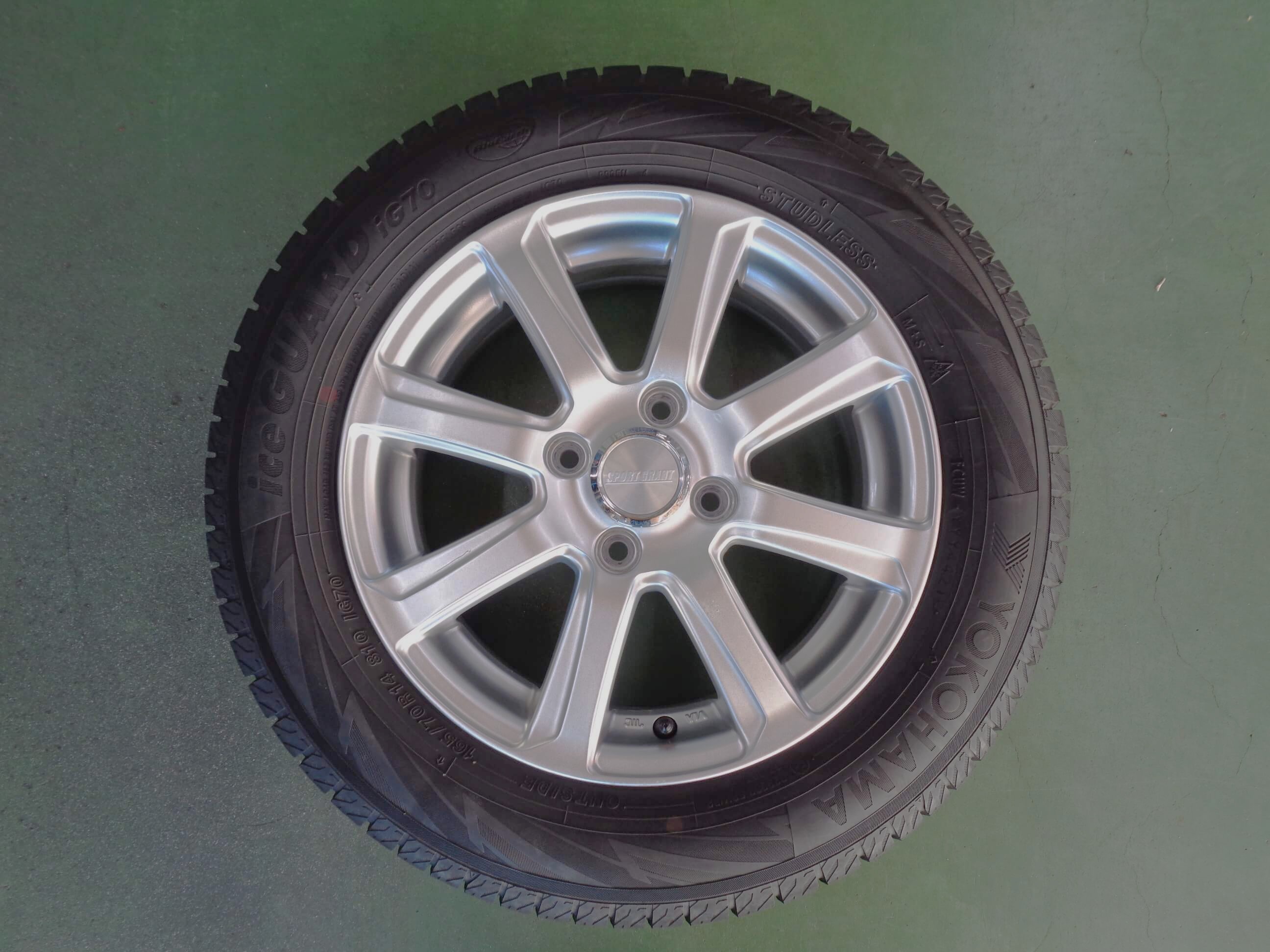 ヨコハマ　アイスガードIG70