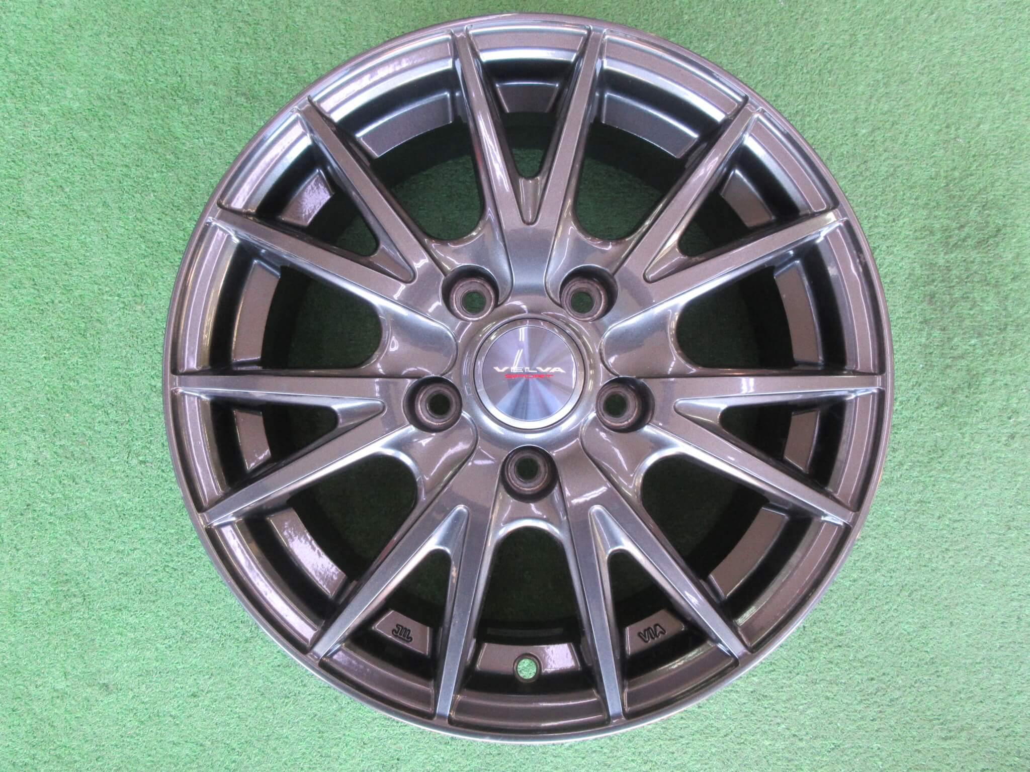 中古　15インチ　アルミホイール MILLOUS ミルアス VX 中古ホイール 4本 6J 15インチ PCD100 5穴 +43